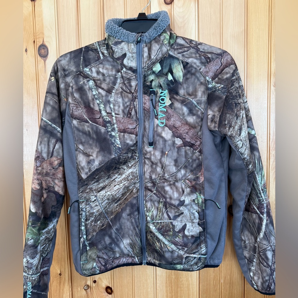 Nomad Camo Women’s Jacket - image 1